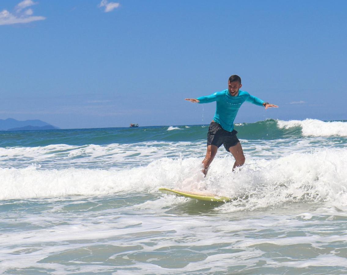 Ubatuba Wild Surf Hostel ภายนอก รูปภาพ