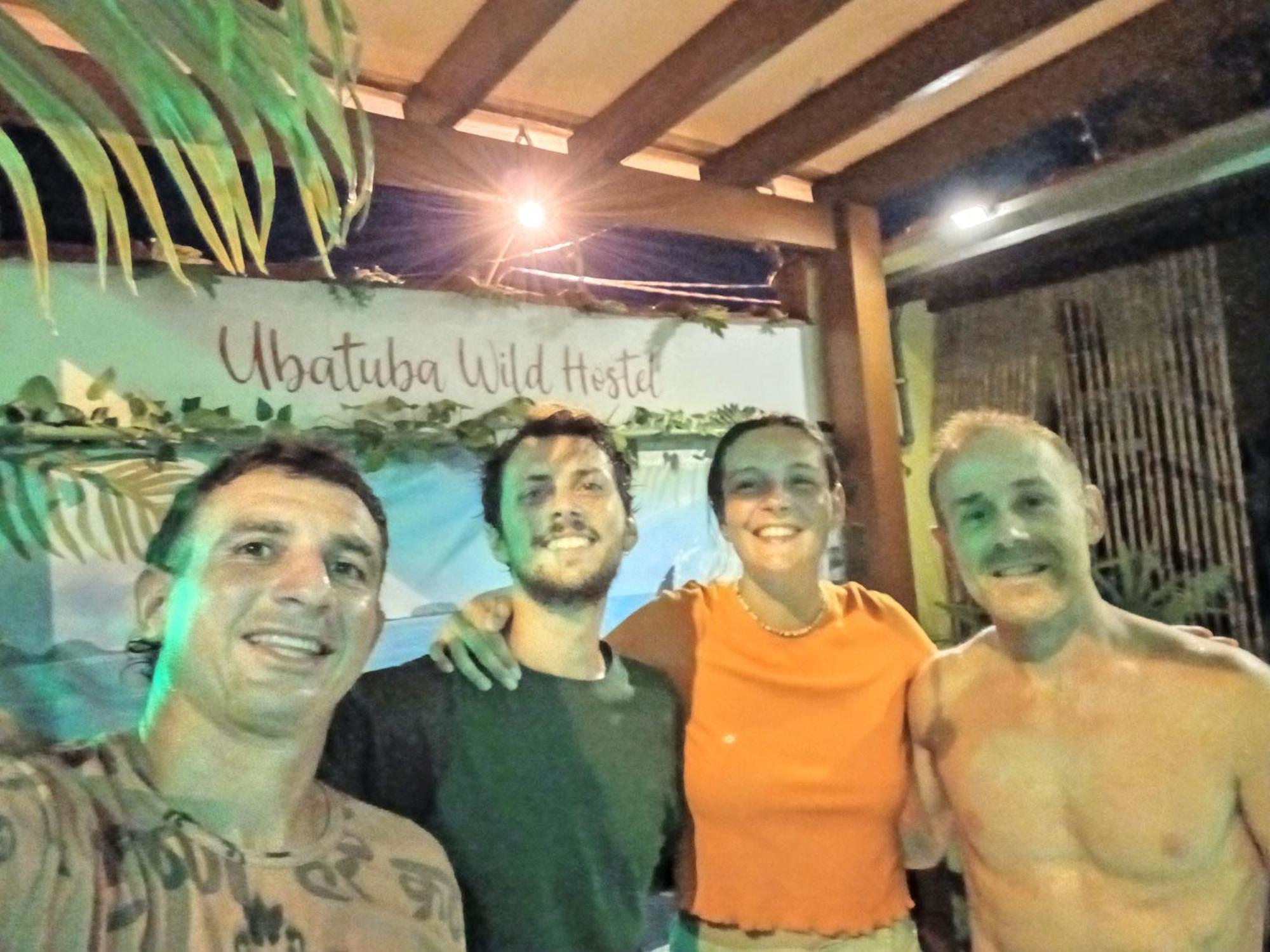 Ubatuba Wild Surf Hostel ภายนอก รูปภาพ