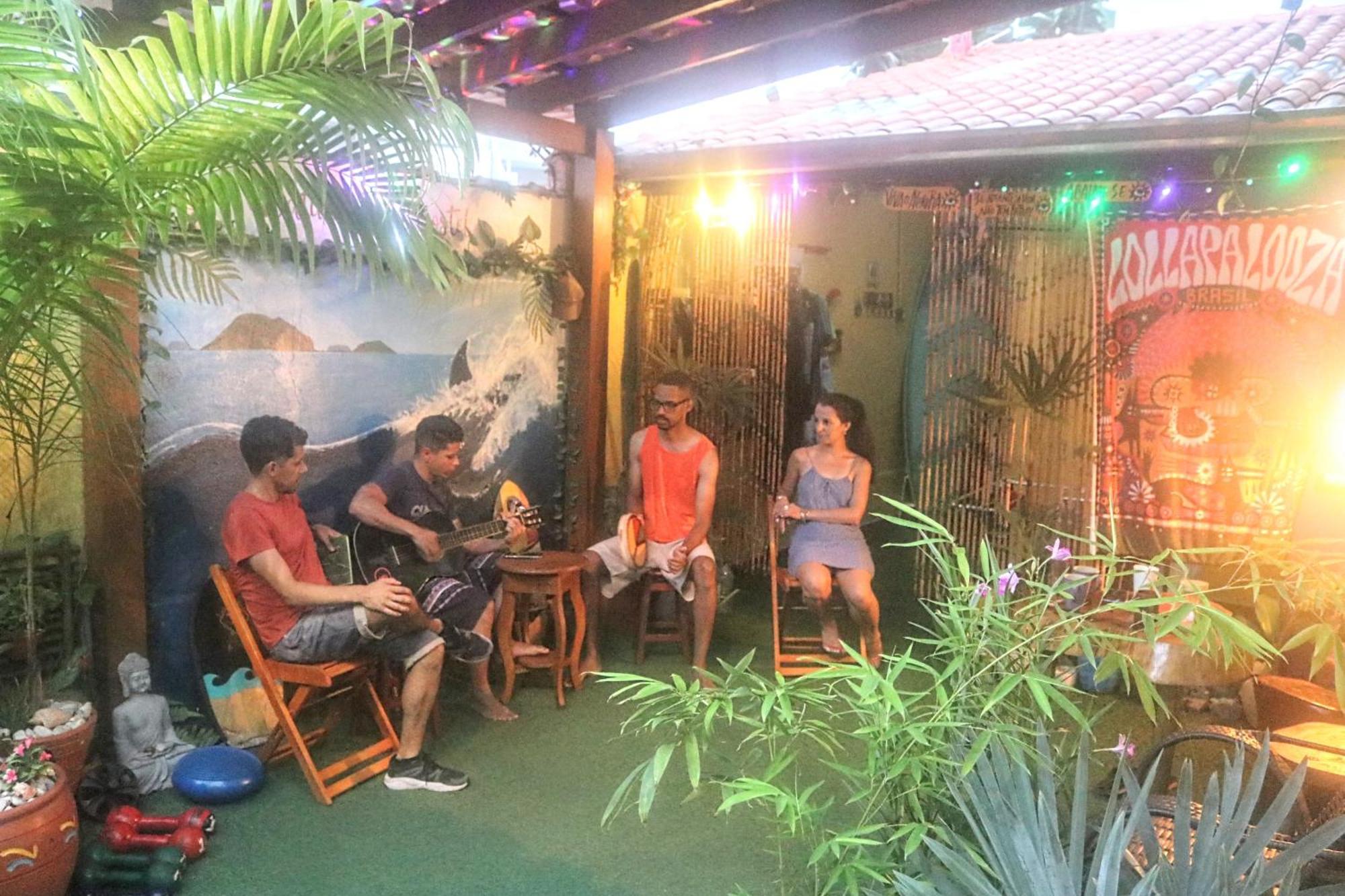 Ubatuba Wild Surf Hostel ภายนอก รูปภาพ